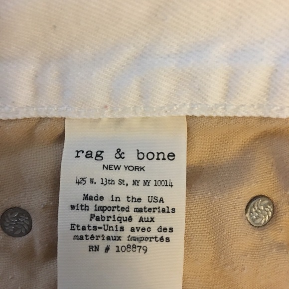 Rag & Bone white distressed Jean shorts. - Picture 5 of 8